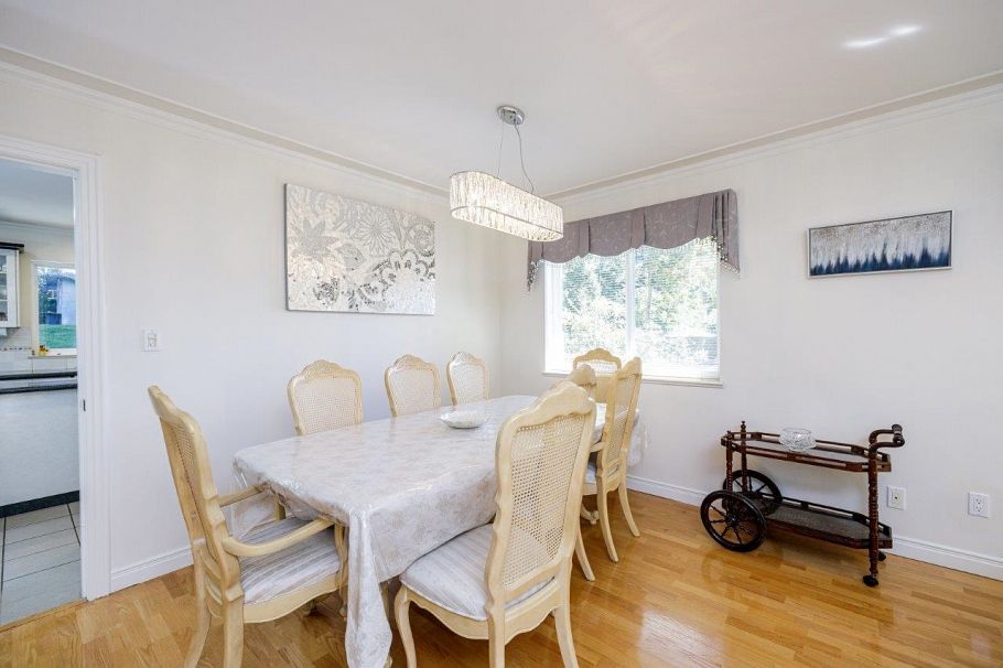 1224 E 14th Street North Vancouver, BC - 7