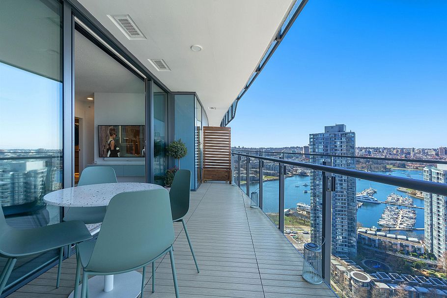 2820 89 Nelson Street Vancouver, BC - 32