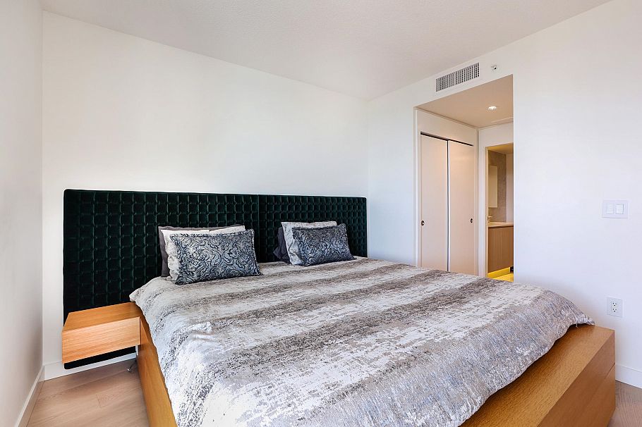 2820 89 Nelson Street Vancouver, BC - 10