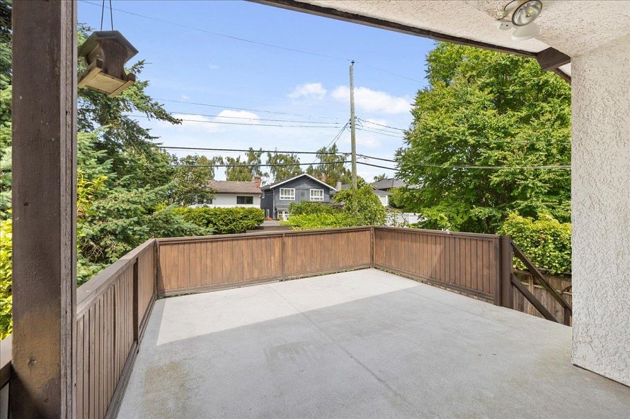 4427 W 6th Avenue Vancouver, BC - 15