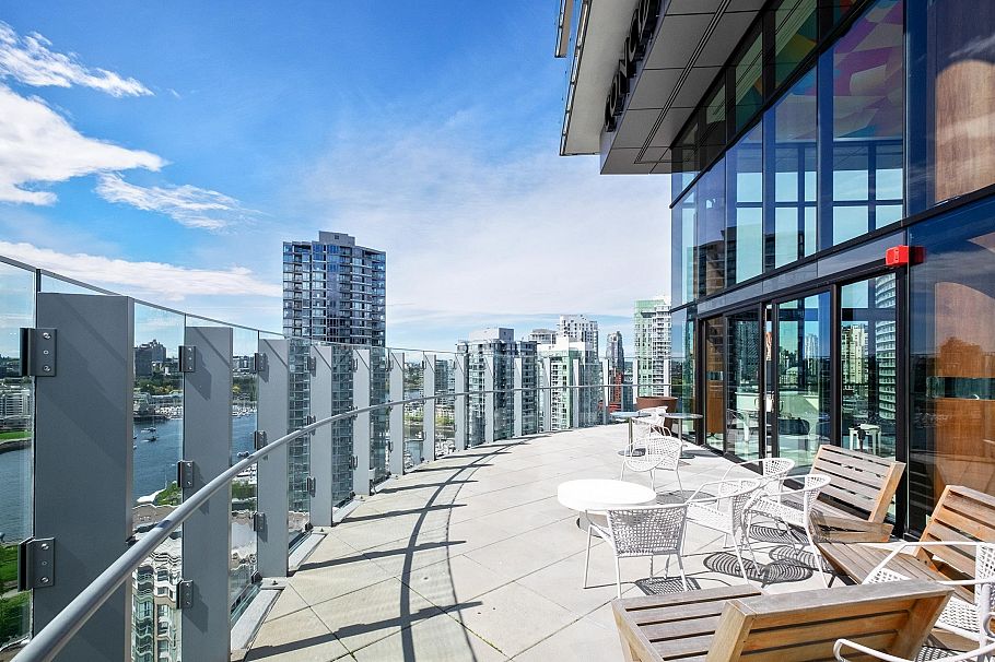 2820 89 Nelson Street Vancouver, BC - 25