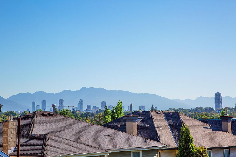 2929 W 24th Avenue Vancouver, BC - 13