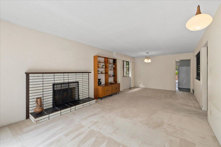 4427 W 6th Avenue Vancouver, BC - 6