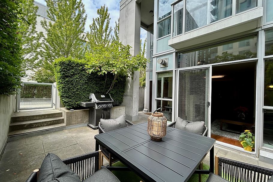 104 6080 Iona Drive Vancouver, BC - 1