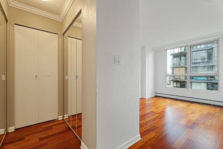 8A 199 Drake Street Vancouver, BC - 13