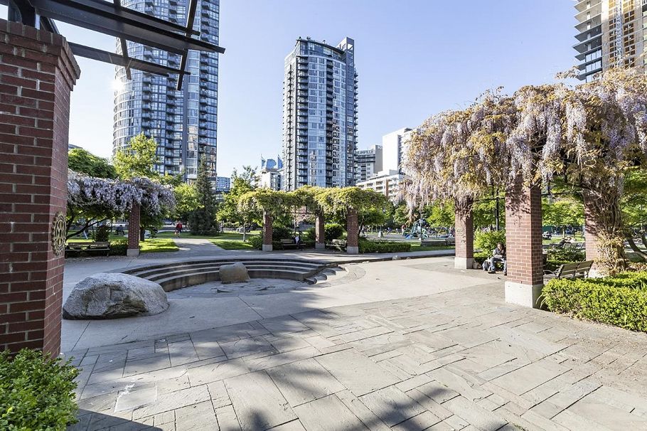1104 1155 Seymour Street Vancouver, BC - 24
