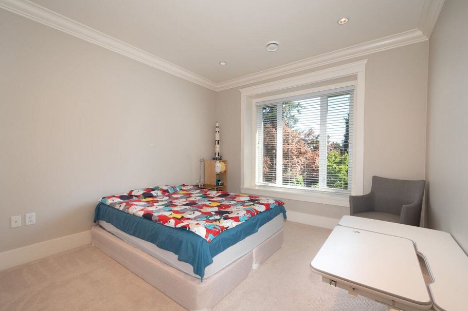 3949 W 33rd Avenue Vancouver, BC - 25