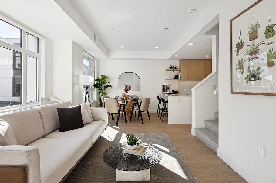 242 1014 W 47th Avenue Vancouver, BC - 2