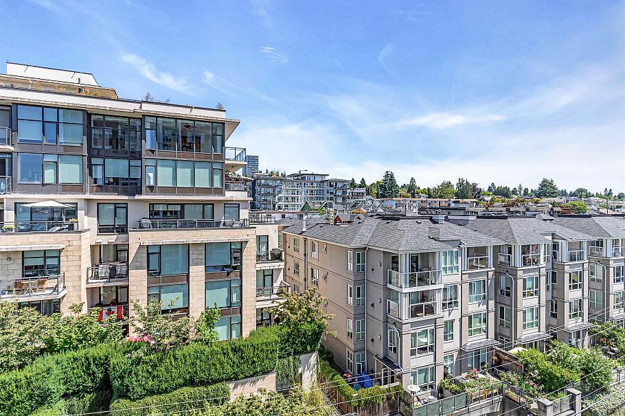 903 130 E 2nd Street North Vancouver, BC - 31