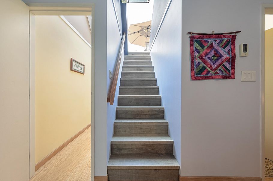 2217 Oak Street Vancouver, BC - 21