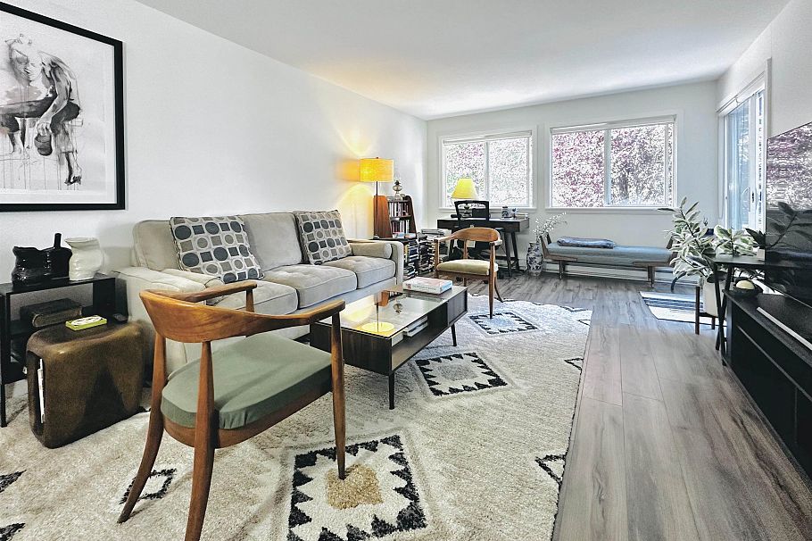 203 650 Moberly Road Vancouver, BC - 2