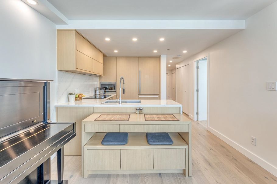 1001 588 Broughton Street Vancouver, BC - 4