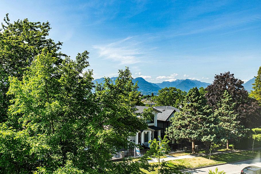 3394 Seaforth Drive Vancouver, BC - 19