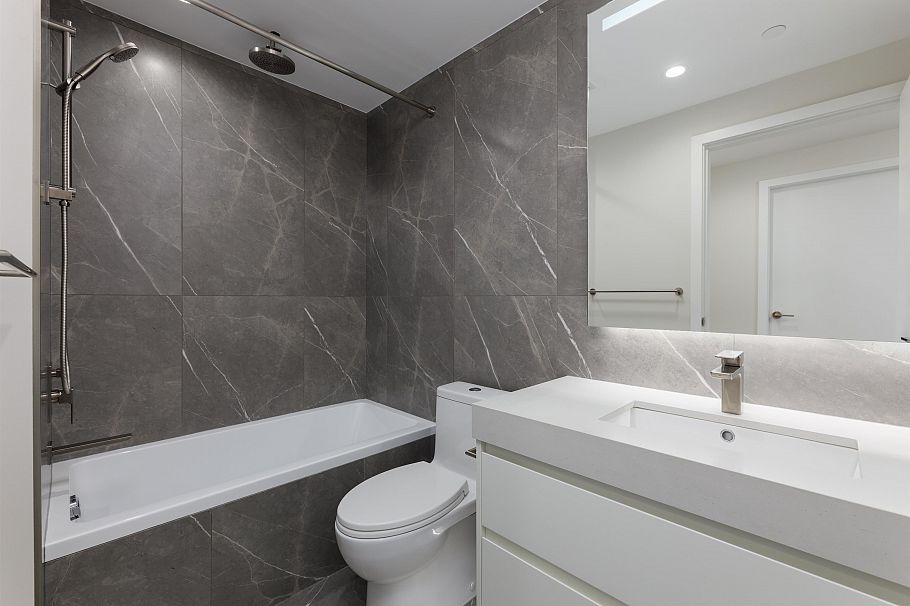 TH 1 7418 Paulson Street Vancouver, BC - 17