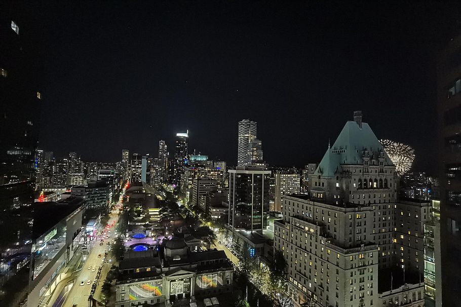 2405 667 Howe Street Vancouver, BC - 16