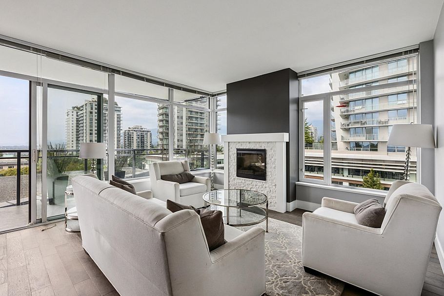 505 111 E 13th Street North Vancouver, BC - 3