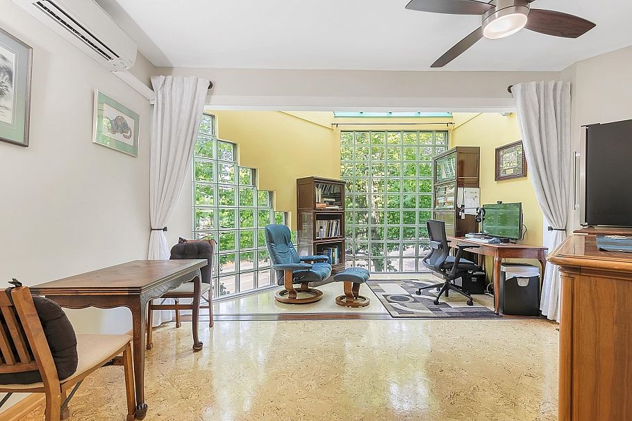 2217 Oak Street Vancouver, BC - 7