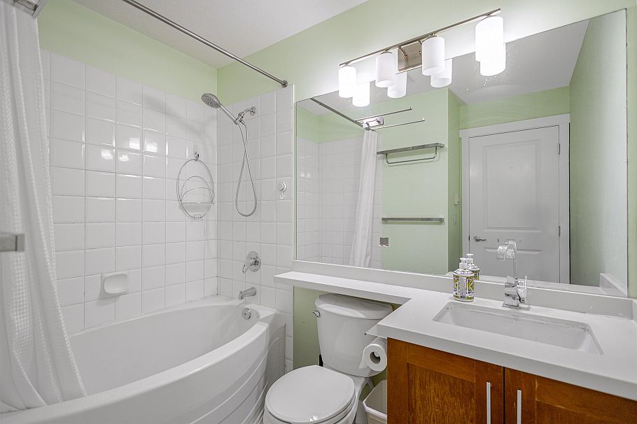 1305 4655 Valley Drive Vancouver, BC - 15