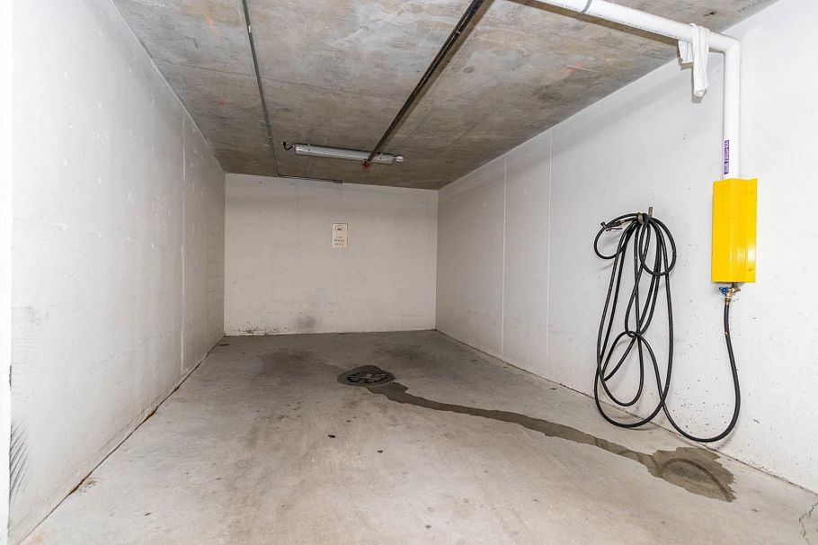 505 111 E 13th Street North Vancouver, BC - 31