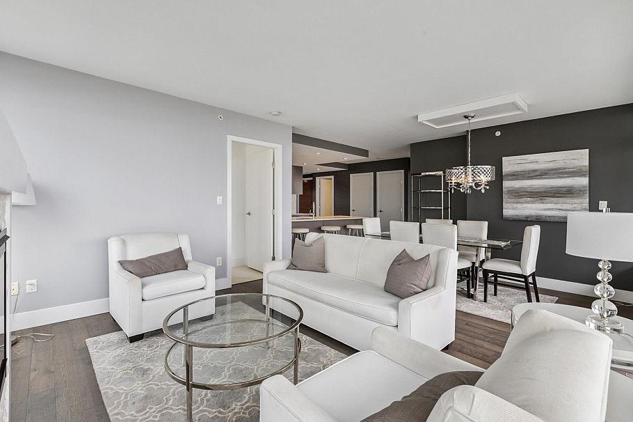 505 111 E 13th Street North Vancouver, BC - 7