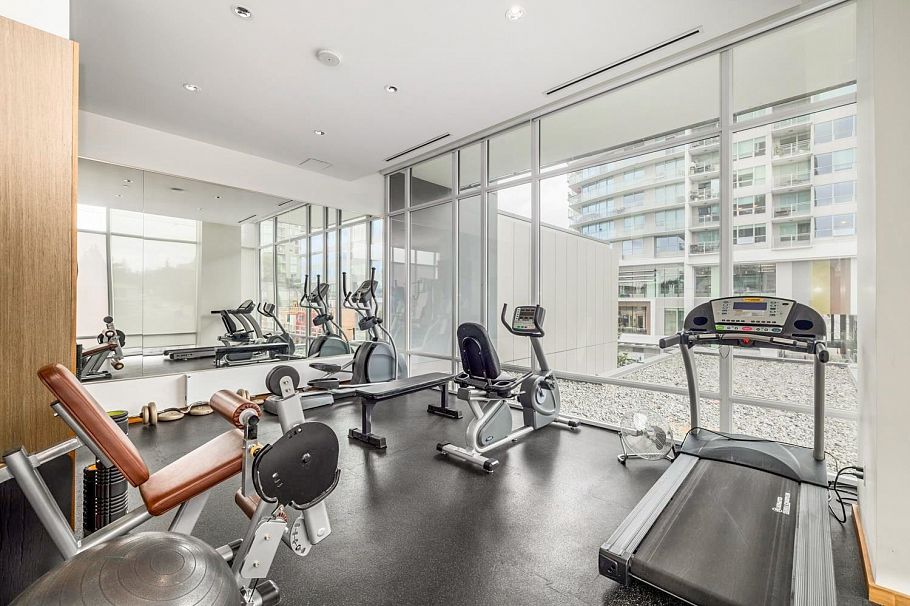 505 111 E 13th Street North Vancouver, BC - 29