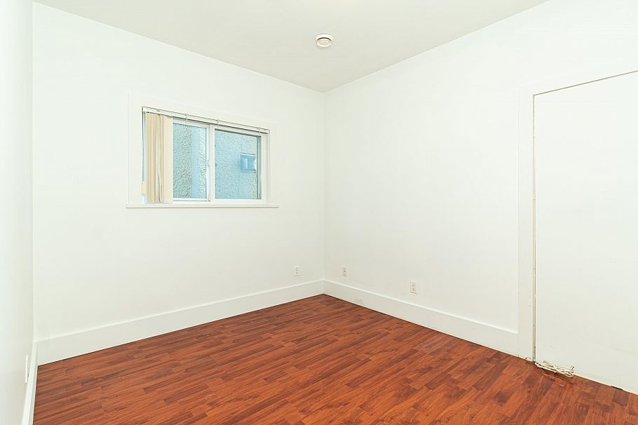 3394 Seaforth Drive Vancouver, BC - 23