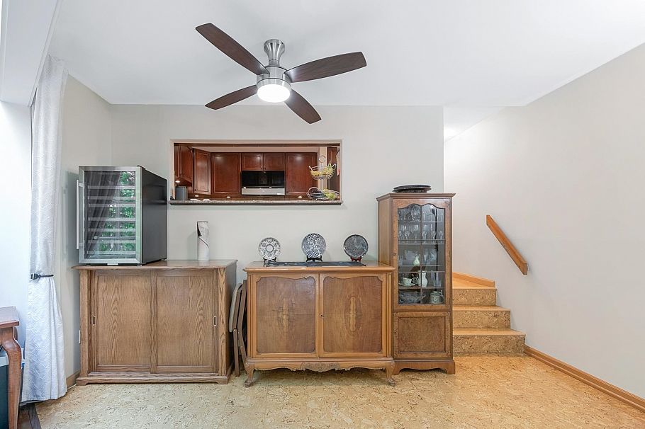 2217 Oak Street Vancouver, BC - 16