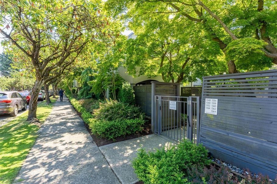 1358 W 7th Avenue Vancouver, BC - 23