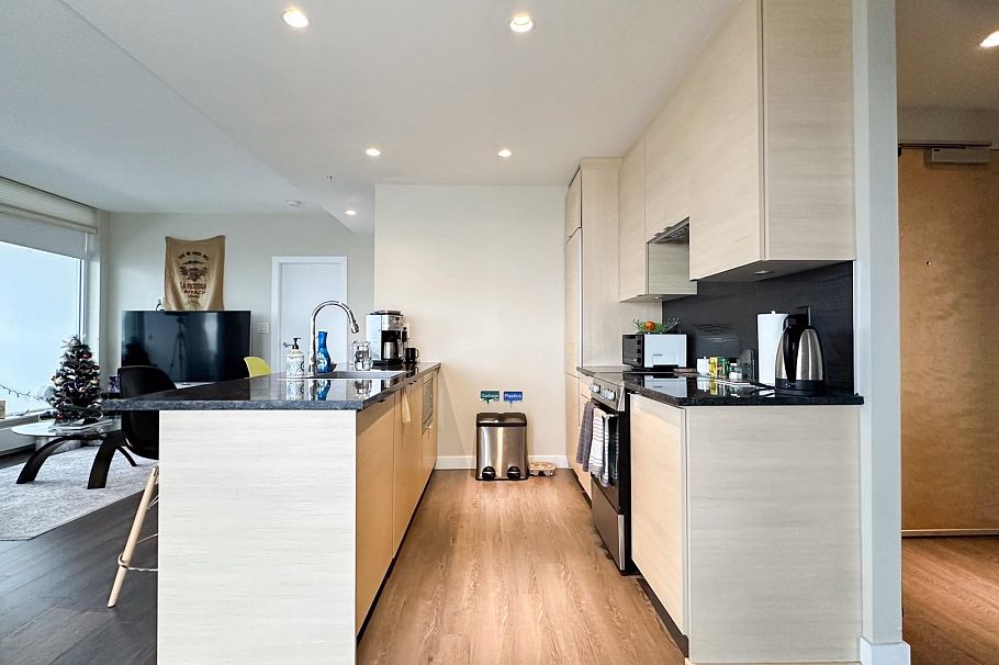 3702 488 SW Marine Drive Vancouver, BC - 12