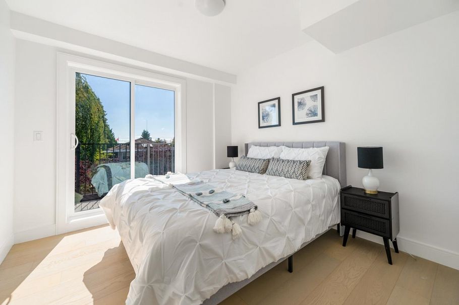 1007 W 58th Avenue Vancouver, BC - 12