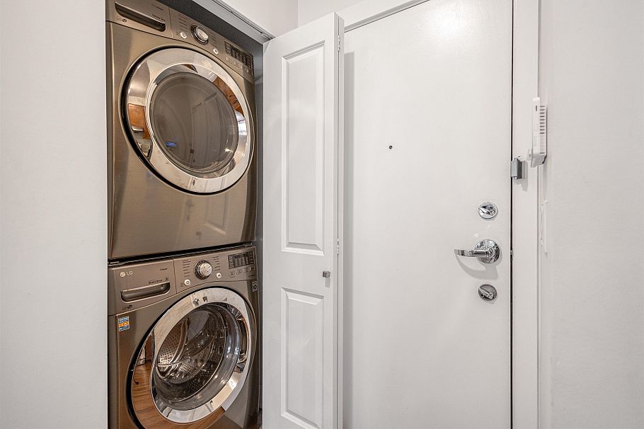 1305 4655 Valley Drive Vancouver, BC - 16