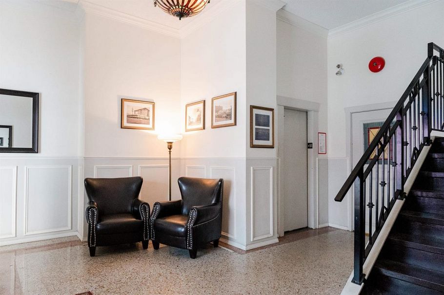 55 777 Burrard Street Vancouver, BC - 25