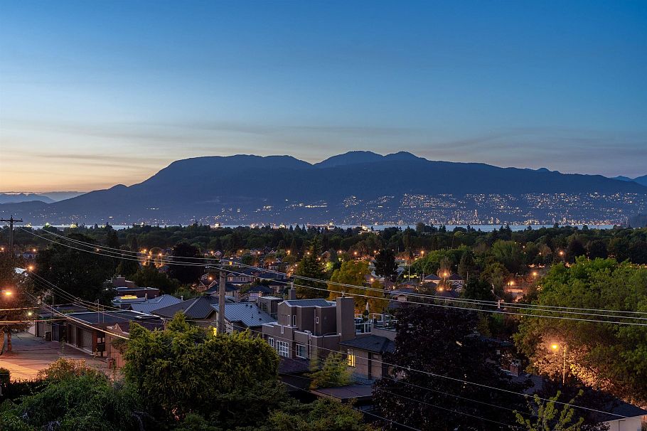 3936 Quesnel Drive Vancouver, BC - 1
