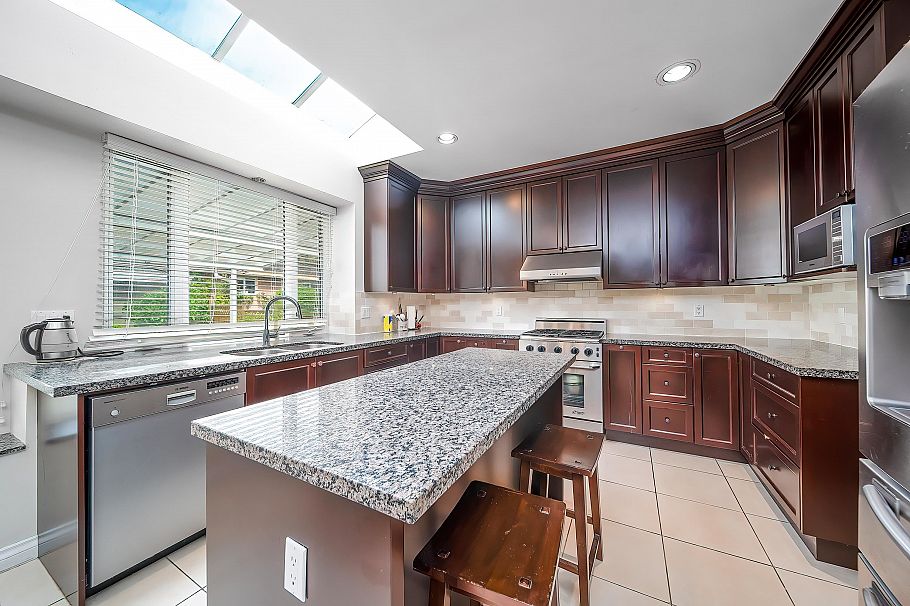 2407 W 18th Avenue Vancouver, BC - 7