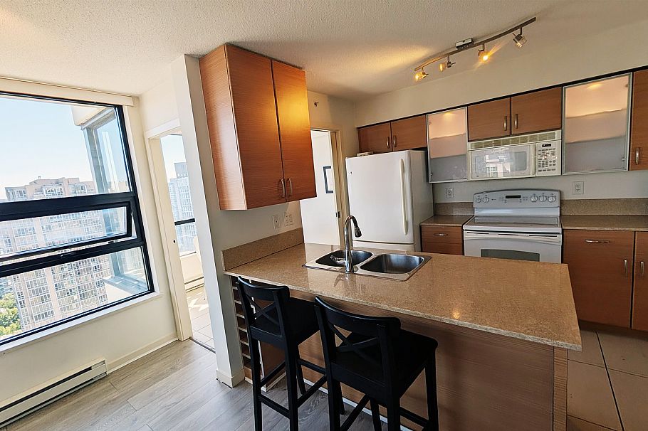 2705 977 Mainland Street Vancouver, BC - 5