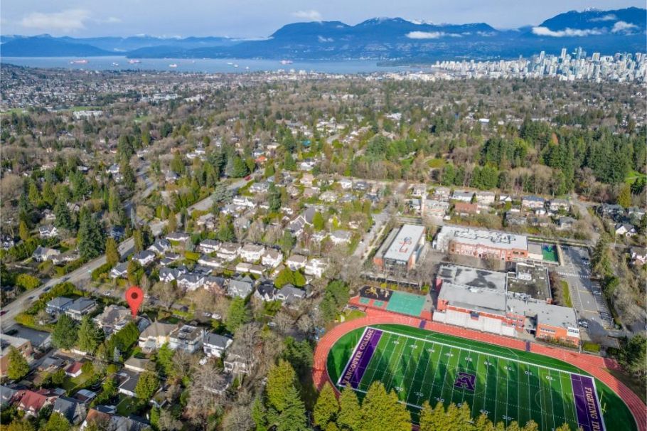 1450 W 40th Avenue Vancouver, BC - 21