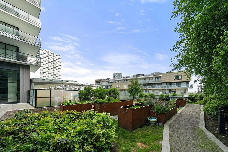 609 3451 Sawmill Crescent Vancouver, BC - 36