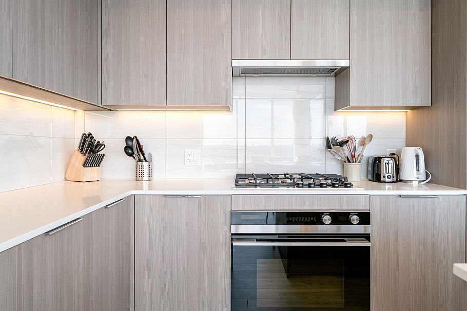 2702 1401 Hunter Street North Vancouver, BC - 15