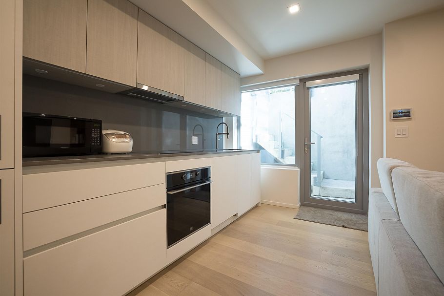 1076 Park Drive Vancouver, BC - 20