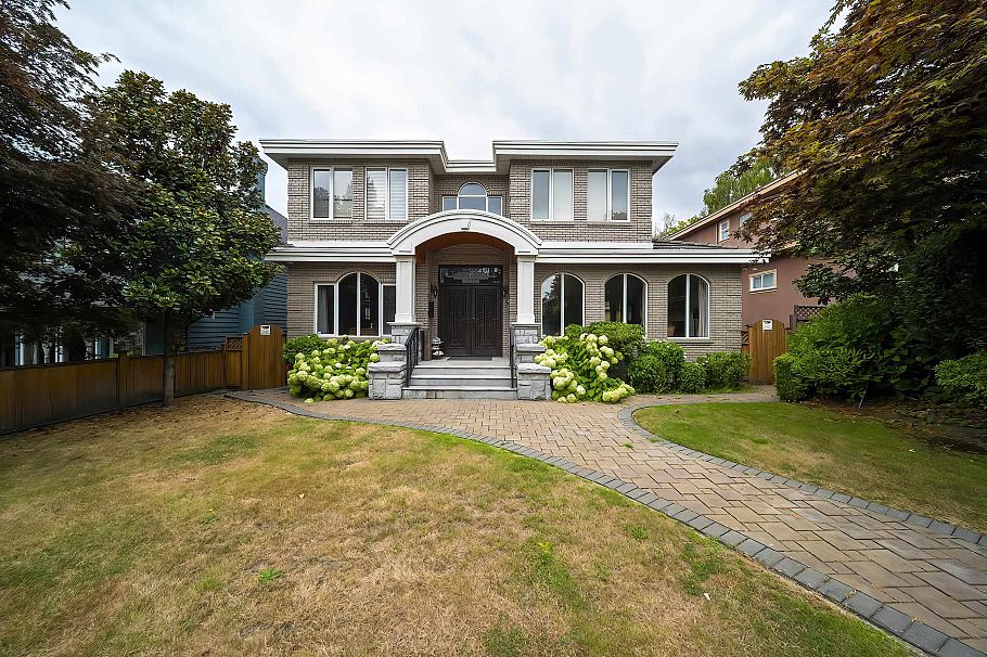 2407 W 18th Avenue Vancouver, BC - 38
