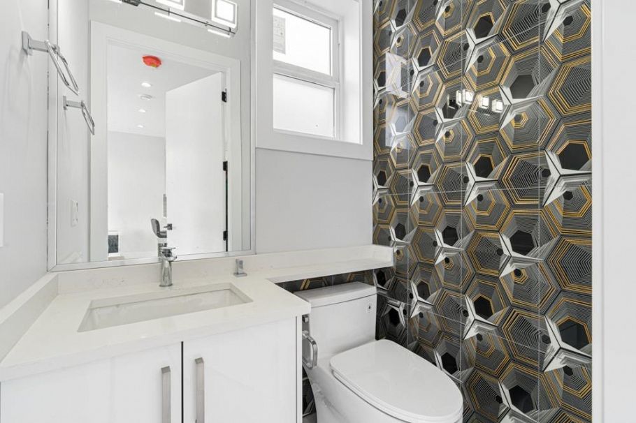 6751 Knight Street Vancouver, BC - 24