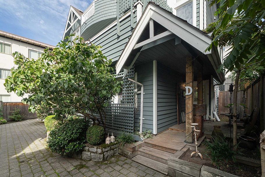 D 136 W 4th Street North Vancouver, BC - 3