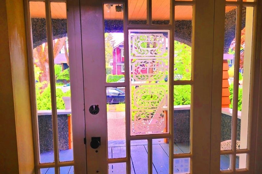 3346 W 10th Avenue Vancouver, BC - 5