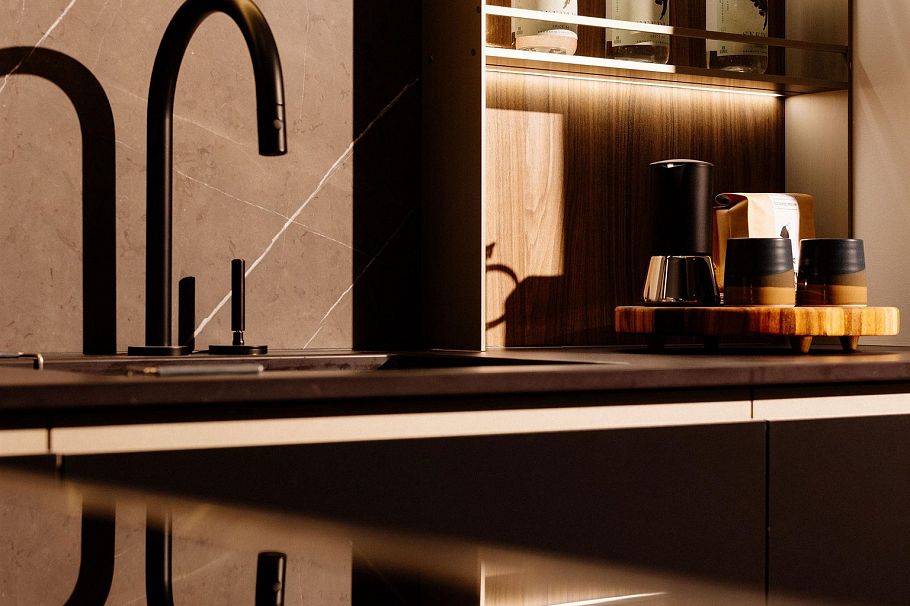 211 480 W 16th Avenue Vancouver, BC - 7