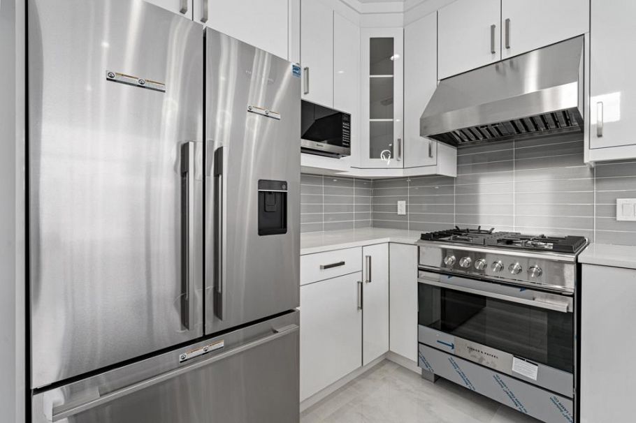 6751 Knight Street Vancouver, BC - 9