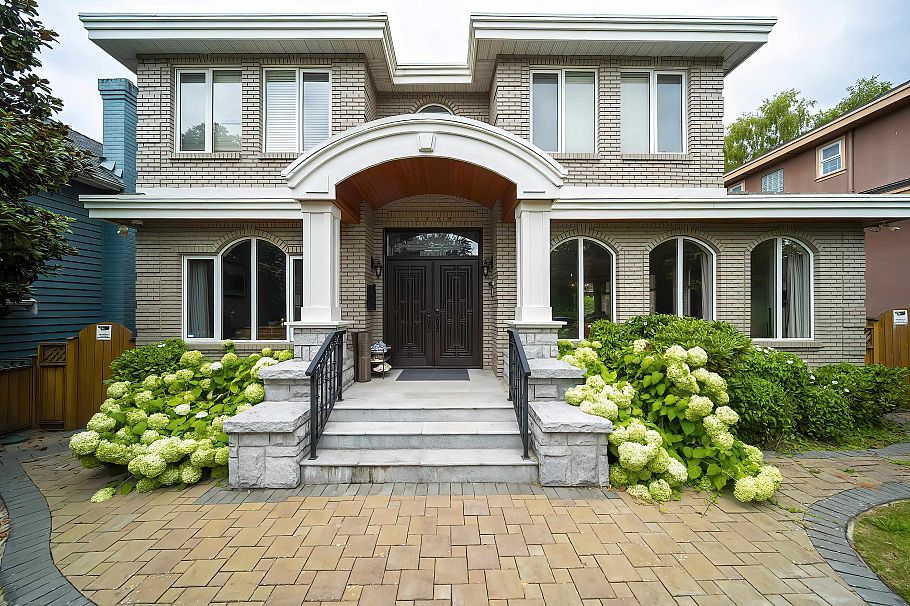 2407 W 18th Avenue Vancouver, BC - 35