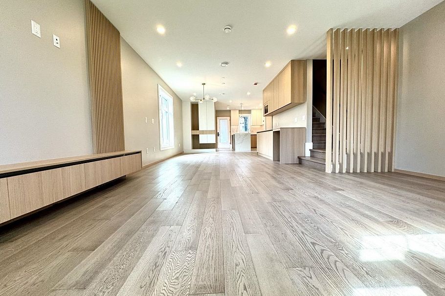 5216 Rupert Street Vancouver, BC - 2