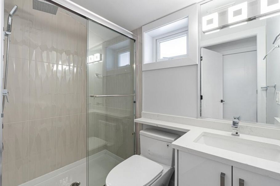 6751 Knight Street Vancouver, BC - 16