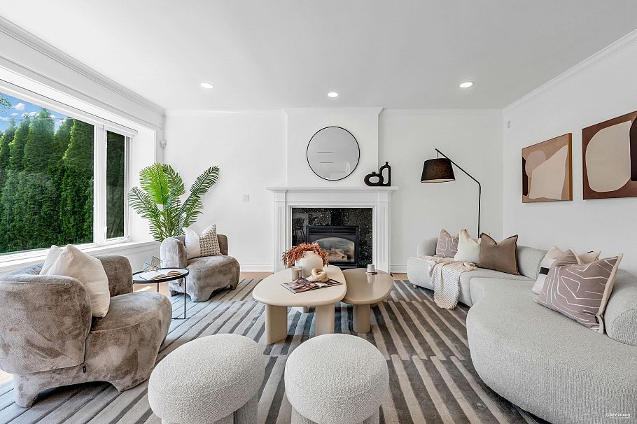 1748 W 68th Avenue Vancouver, BC - 18