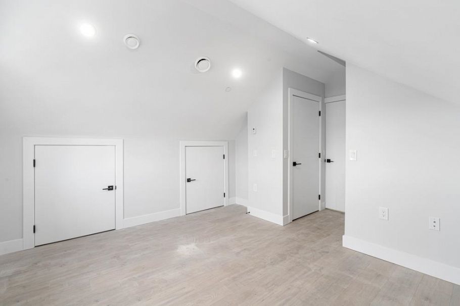 6751 Knight Street Vancouver, BC - 20